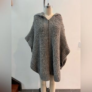 Stella McCartney Alpaca Wool Sweater Cape with Hood in Heather Gray